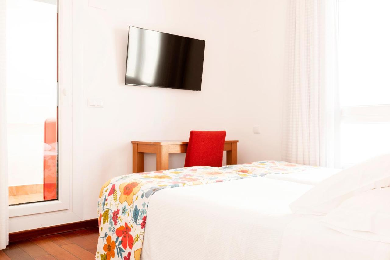 Apartamentos Sabinas El Pilar Сарагоса Екстер'єр фото